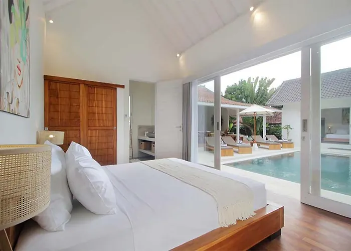 Villa Estel By Optimum Bali, Walk To *